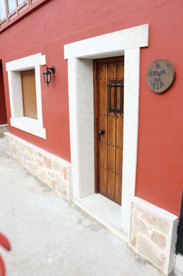 Apartamentos Casa Do Bouza Vello Sober Kültér fotó